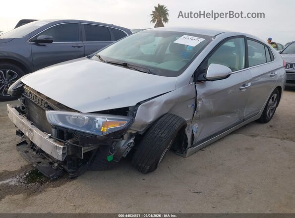 KMHC75LC9JU065818 2018 HYUNDAI IONIQ HYBRID Серебряный Передняя левая четверть