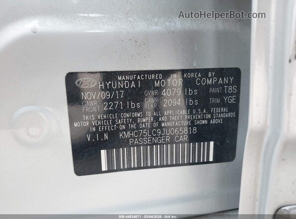 KMHC75LC9JU065818 2018 HYUNDAI IONIQ HYBRID Серебряный Вид подкапотного пространства