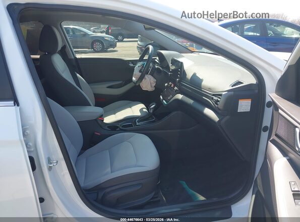 KMHC85LC0NU277882 2022 HYUNDAI IONIQ HYBRID White წინა სალონის ხედი