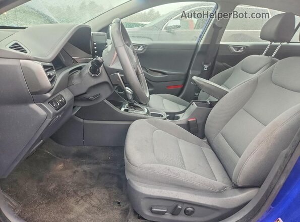 KMHC85LC6MU261362 2021 HYUNDAI IONIQ Синий Вид салона спереди