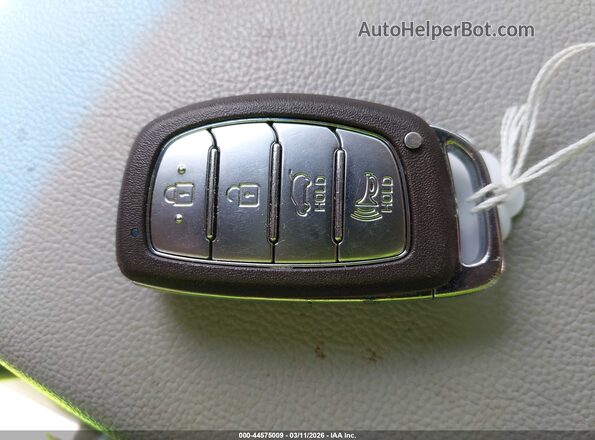 KMHC85LJ8LU073892 2020 HYUNDAI IONIQ ELECTRIC Белый Вид панели приборов