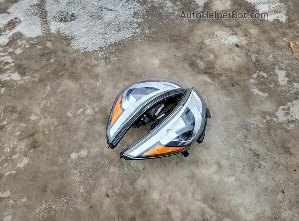 KMHCT4AE4GU089947 2016 HYUNDAI ACCENT Blue ძრავის განყოფილების ხედი
