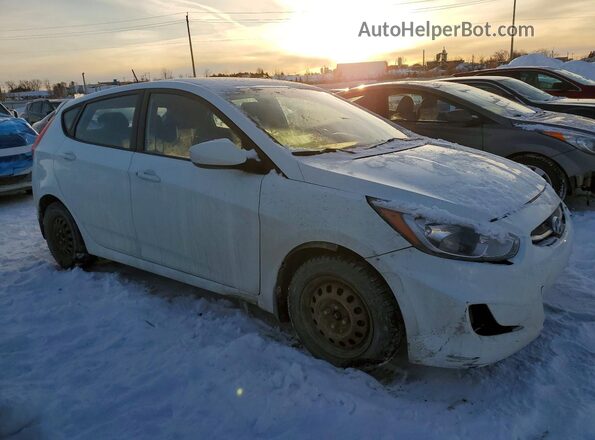 KMHCT5AE5GU265023 2016 HYUNDAI ACCENT White Przód prawy