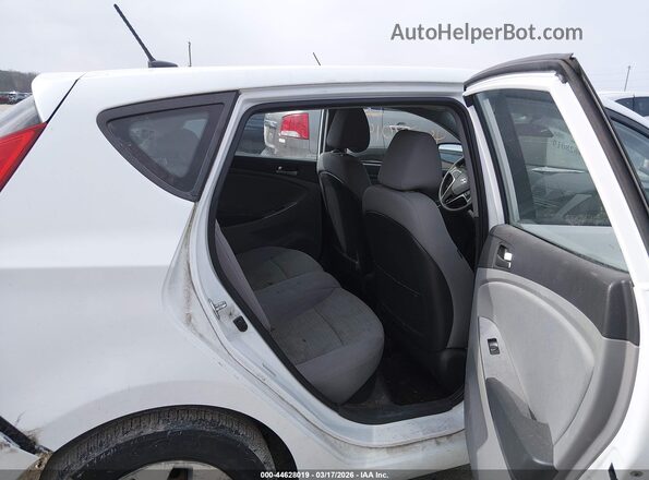 KMHCT5AE5HU302198 2017 HYUNDAI ACCENT Белый Вид наклейки с VIN-кодом