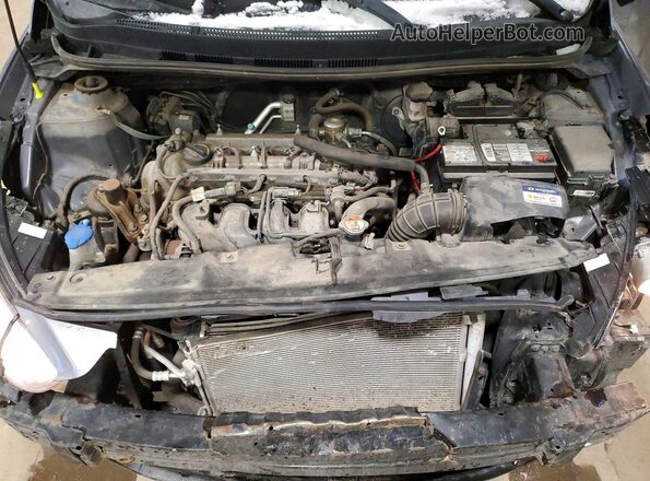 KMHCU5AE0HU332335 2017 HYUNDAI ACCENT Черный Вид задней части салона
