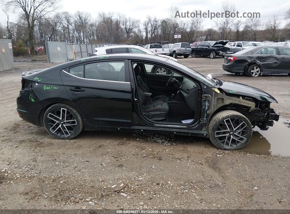 KMHD04LB2KU818682 2019 HYUNDAI ELANTRA Black 360 interior view