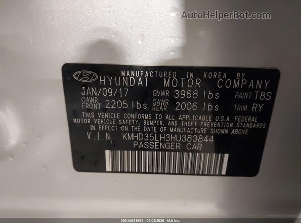 KMHD35LH3HU383844 2017 HYUNDAI ELANTRA GT Серебряный Вид подкапотного пространства