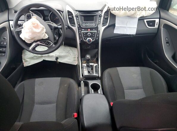 KMHD35LH8GU315232 2016 HYUNDAI ELANTRA Красный Вид панели приборов