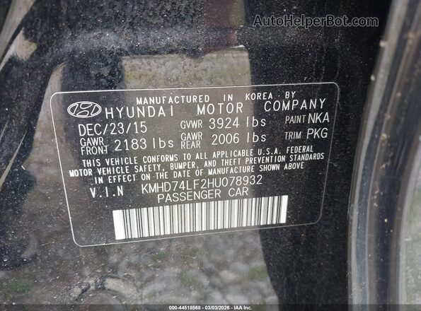 KMHD74LF2HU078932 2017 HYUNDAI ELANTRA Black Widok komory silnika