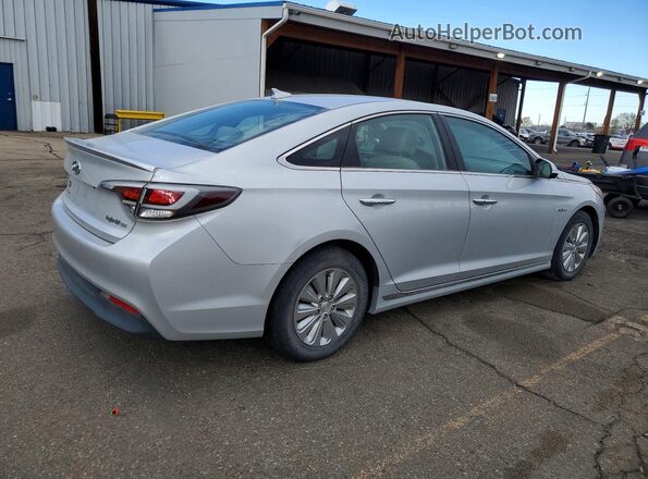 KMHE24L12GA019970 2016 HYUNDAI SONATA Silver Trasero derecho