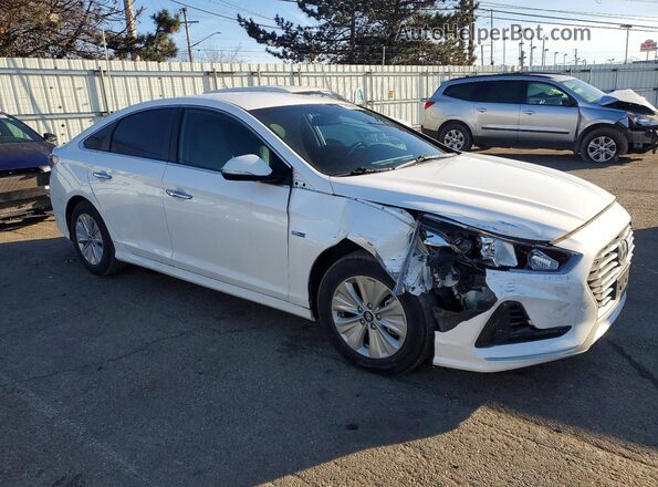 KMHE24L37KA089474 2019 HYUNDAI SONATA White Передня права чверть