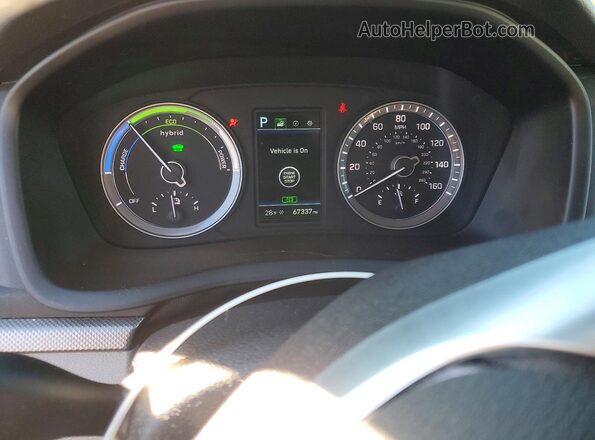 KMHE24L37KA089474 2019 HYUNDAI SONATA White Вид щитка приладів