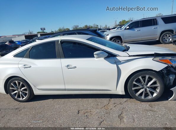 KMHFG4JGXGA509750 2016 HYUNDAI AZERA Белый Вид задней части салона
