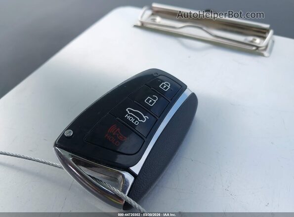 KMHGH4JH8GU106357 2016 HYUNDAI EQUUS Белый Вид панели приборов