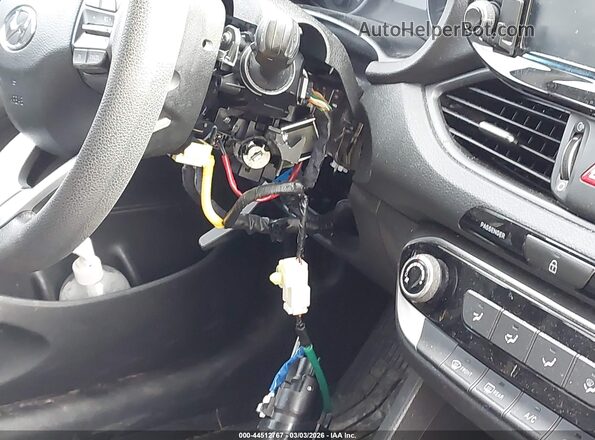 KMHH35LE4JU067463 2018 HYUNDAI ELANTRA GT Синий 
