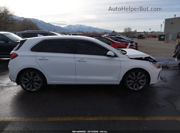 KMHH55LC2JU054638 2018 HYUNDAI ELANTRA GT Белый Вид задней части салона