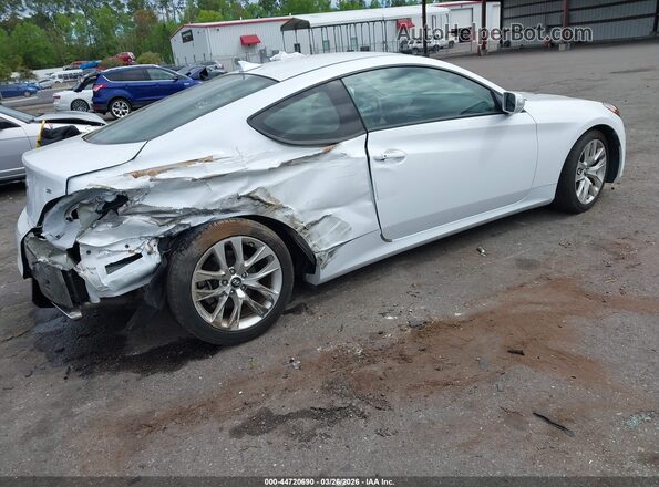 KMHHT6KJ7GU134795 2016 HYUNDAI GENESIS White Trasero derecho