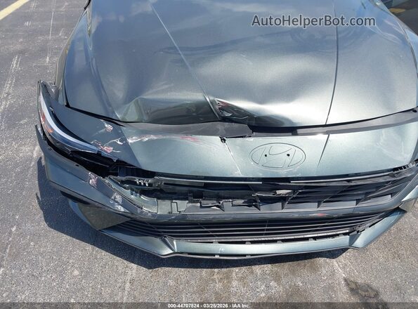 KMHLL4DG8RU801375 2024 HYUNDAI ELANTRA Серый Вид спереди