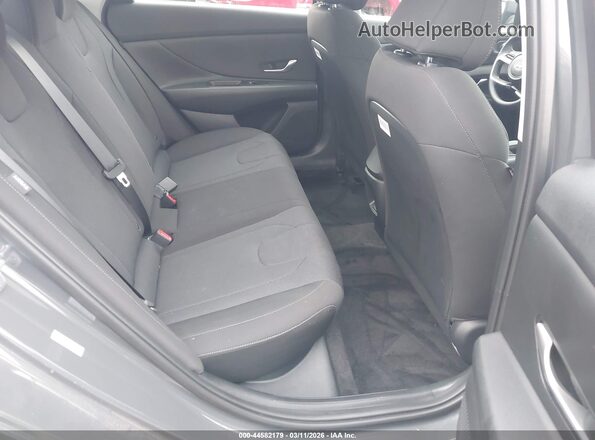 KMHLL4DG9SU958063 2025 HYUNDAI ELANTRA Gray Widok naklejki z numerem VIN