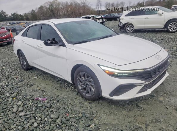 KMHLM4DG3RU755936 2024 HYUNDAI ELANTRA Белый Передняя правая четверть