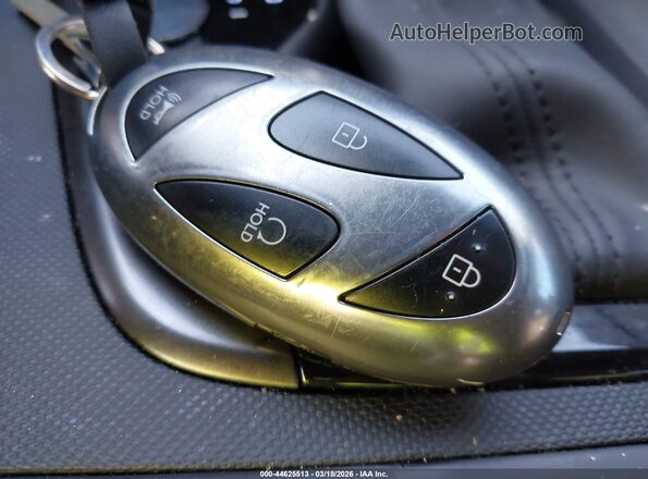 KMHLM4DG9SU897889 2025 HYUNDAI ELANTRA Серый Вид панели приборов