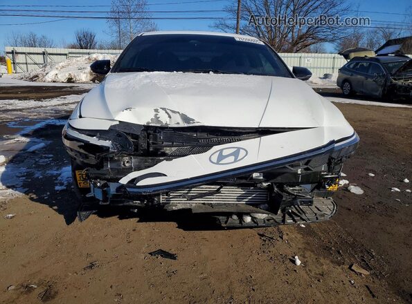 KMHLR4DF8TU111445 2026 HYUNDAI ELANTRA White Front view