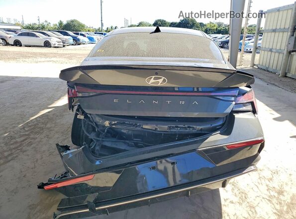 KMHLR4DF9RU795642 2024 HYUNDAI ELANTRA Gray Вид ззаду