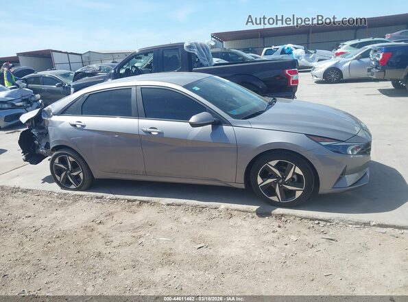 KMHLS4AG3PU419386 2023 HYUNDAI ELANTRA Beige Widok wnętrza z tyłu