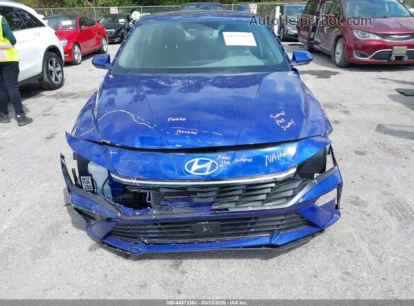 KMHLS4DG2RU815601 2024 HYUNDAI ELANTRA Синий Вид задней части салона