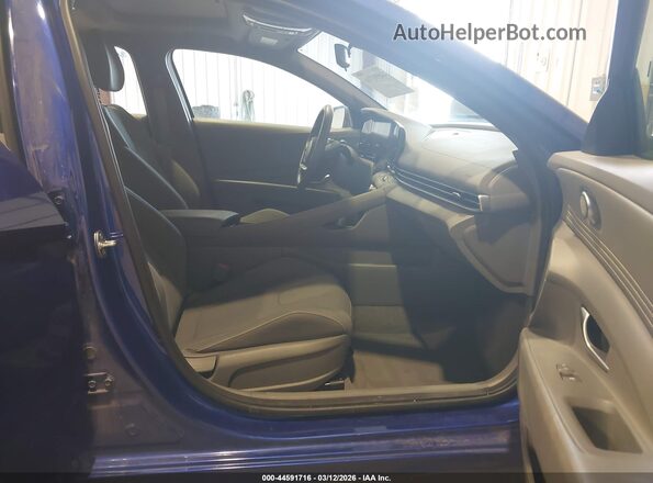 KMHLS4DG7RU814606 2024 HYUNDAI ELANTRA Синий Вид салона спереди