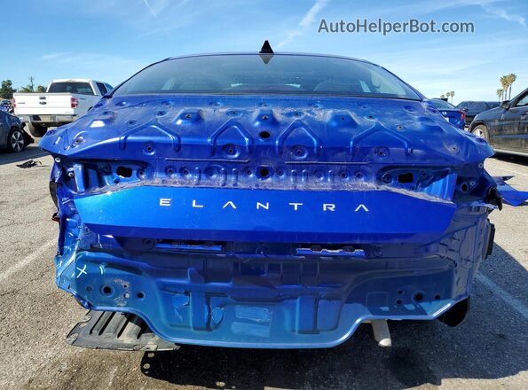 KMHLS4DG8SU908385 2025 HYUNDAI ELANTRA Blue Widok z tyłu