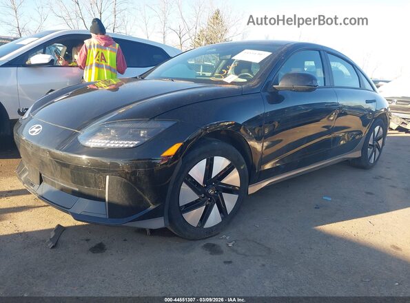 KMHM24AC2RA080478 2024 HYUNDAI IONIQ 6 Черный Передняя левая четверть