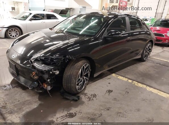 KMHM34AC4PA022933 2023 HYUNDAI IONIQ 6 Black Front left