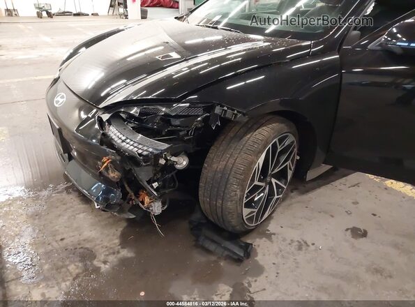 KMHM34AC4PA022933 2023 HYUNDAI IONIQ 6 Black Front view