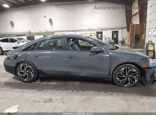 KMHM34AC8SA092136 2025 HYUNDAI IONIQ 6 Gray Widok z przodu