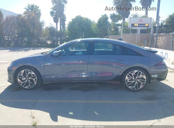 KMHM54AA2SA096983 2025 HYUNDAI IONIQ 6 Gray 