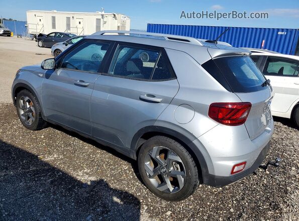 KMHRC8A30PU219948 2023 HYUNDAI VENUE Серебряный Задняя левая четверть