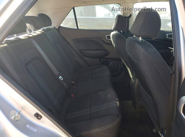 KMHRC8A30PU219948 2023 HYUNDAI VENUE Серебряный Вид задних сидений
