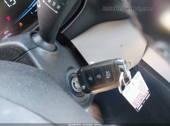 KMHRC8A32PU213682 2023 HYUNDAI VENUE Зеленый Вид панели приборов