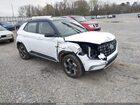 2026 Hyundai Venue Sel W/two-tone Roof White vin: KMHRC8A32TU418638
