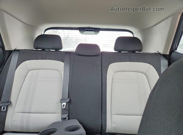 KMHRC8A37PU222569 2023 HYUNDAI VENUE Черный Вид задних сидений