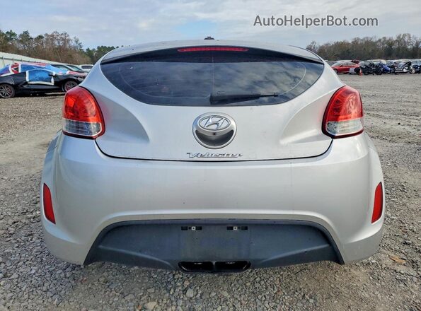 KMHTC6AD3GU271917 2016 HYUNDAI VELOSTER Silver Widok z przodu