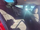 2016 Hyundai Veloster Base Red vin: KMHTC6AD5GU270851