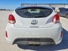 2017 Hyundai Veloster Base Белый vin: KMHTC6AD6HU311134