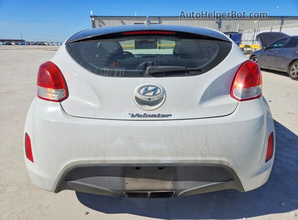 KMHTC6AD6HU311134 2017 HYUNDAI VELOSTER Белый Вид сзади