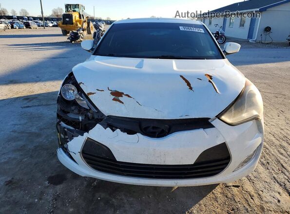 KMHTC6AD8GU268673 2016 HYUNDAI VELOSTER White Widok z przodu