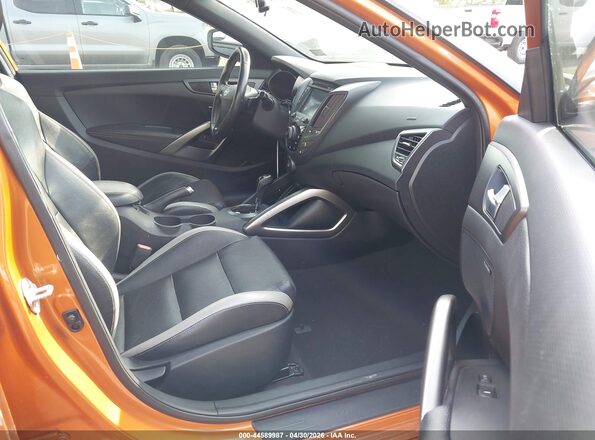KMHTC6AE5GU288968 2016 HYUNDAI VELOSTER Orange წინა სალონის ხედი