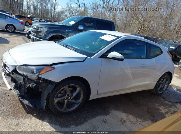 KMHTG6AF7MU032775 2021 HYUNDAI VELOSTER White 360 interior view