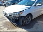 2021 Hyundai Veloster 2.0 White vin: KMHTG6AF7MU032775