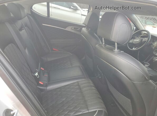 KMTG34LE7KU034955 2019 GENESIS G70 Silver Vista de los asientos traseros